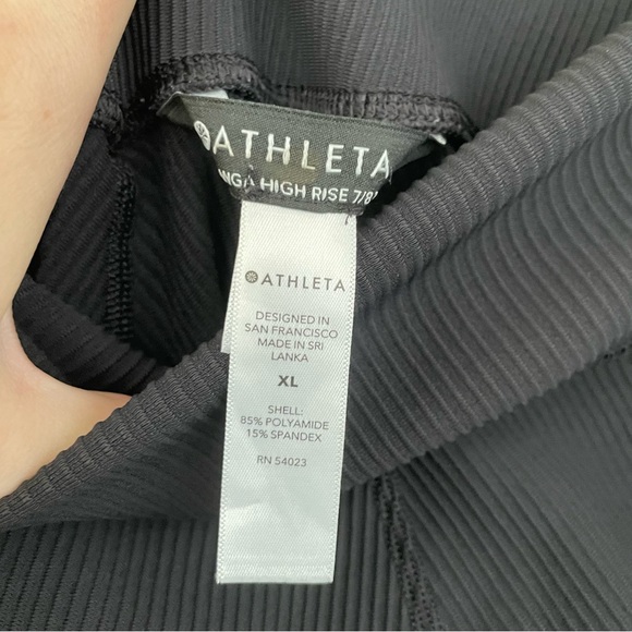 ATHLETA Salutation Stash Pocket II Rib 7/8 Tight Leggings Black XL Extra Large - Picture 9 of 10